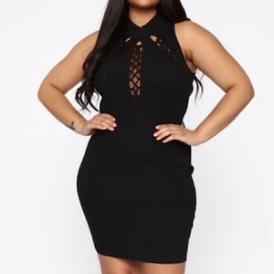 🆕 C.O.C. Women’s Black Sleeveless Halter Dress